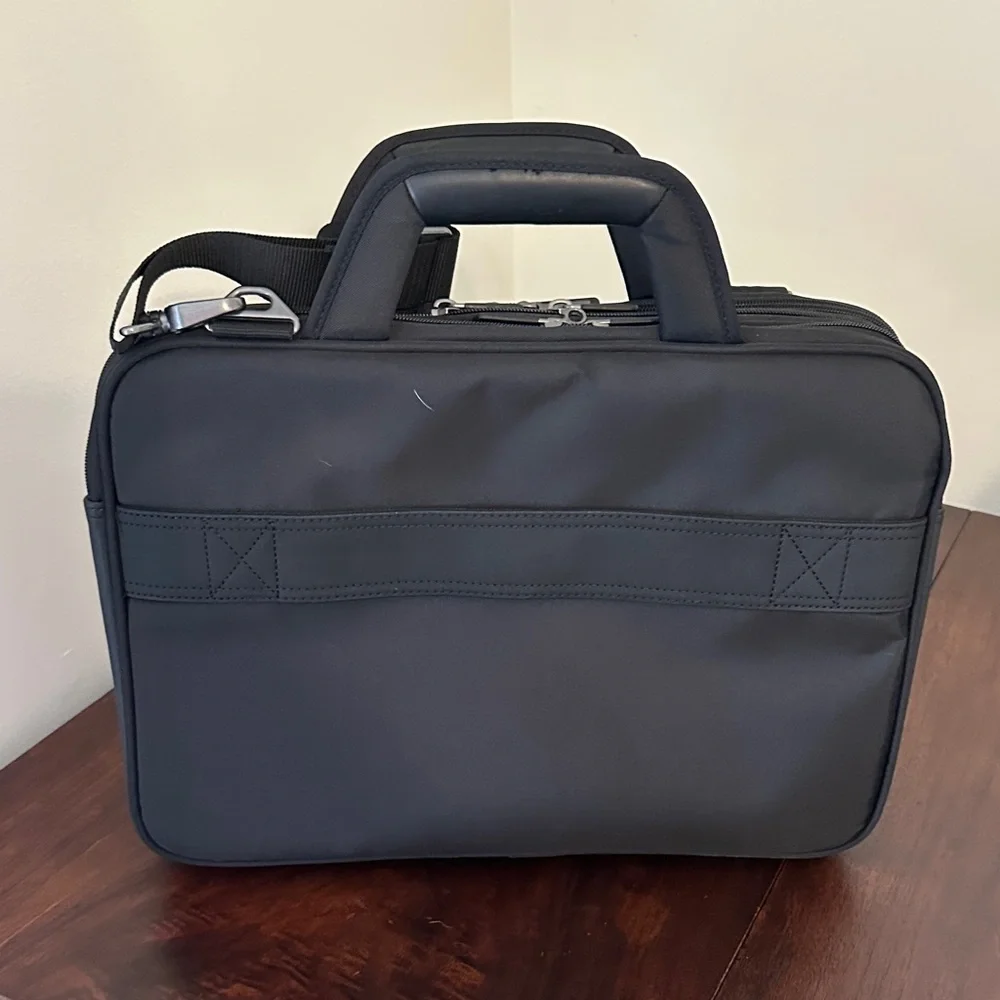 Targus Black Briefcase with Silver Accents